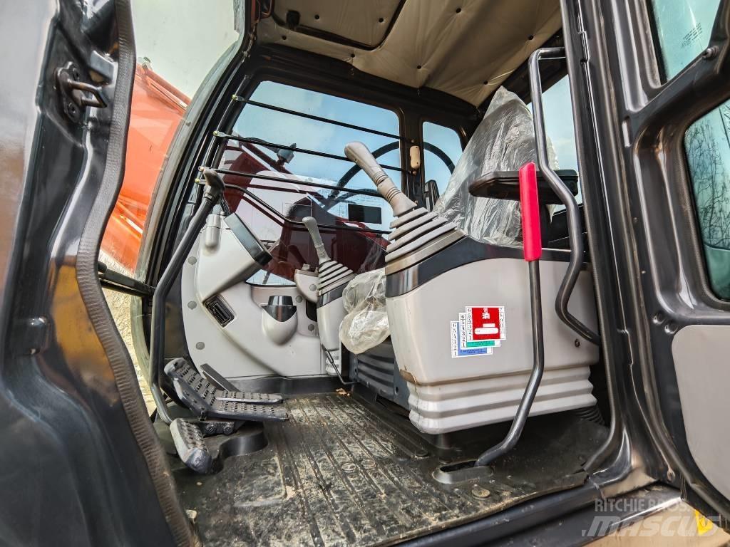 Hitachi ZX 200-6 Escavadoras de rastos
