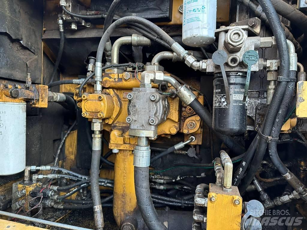 CAT 325DL Escavadoras de rastos