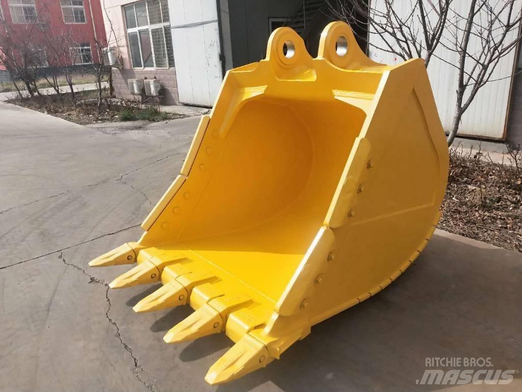 Komatsu PC 210 LC-7 Baldes