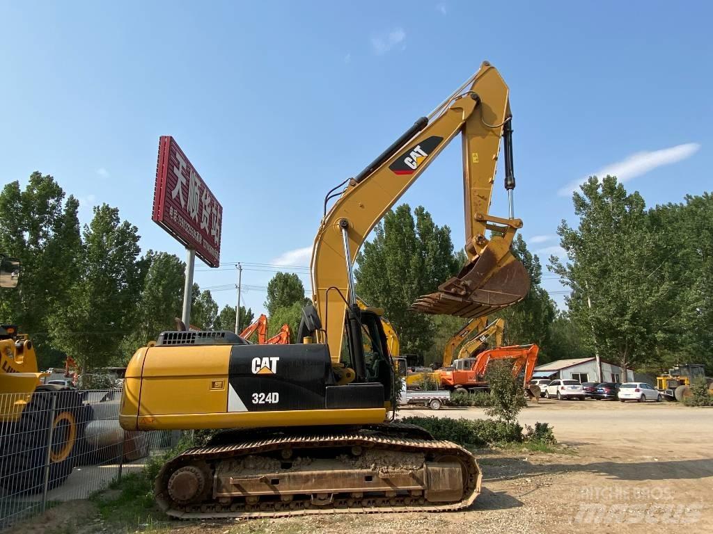 CAT 324D Escavadoras de rastos