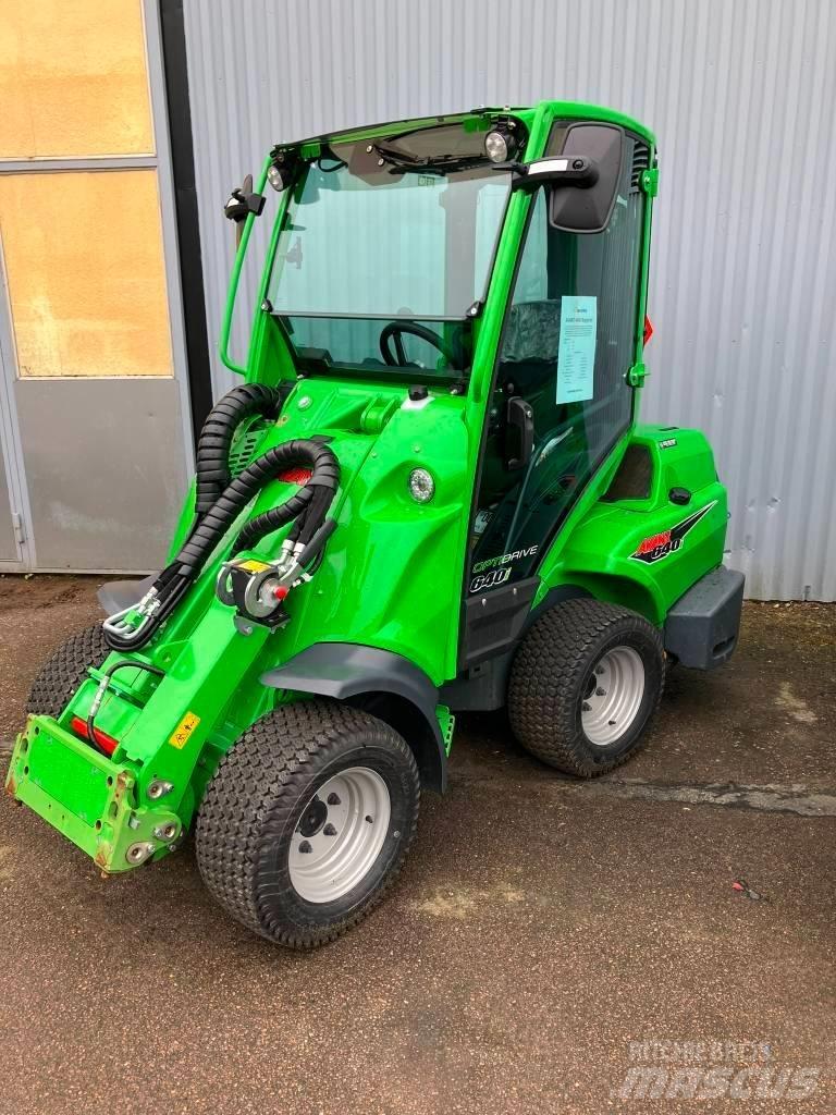 Avant 640i Carregadoras de direcção deslizante