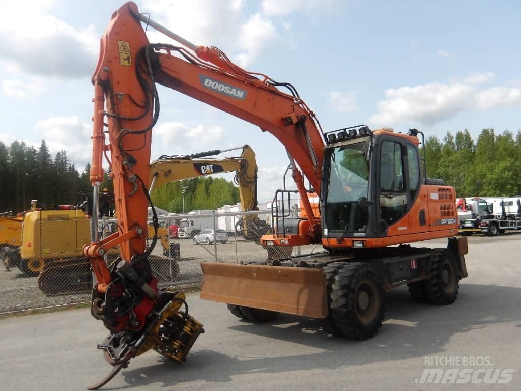 Doosan DX 160 W Escavadoras de rodas