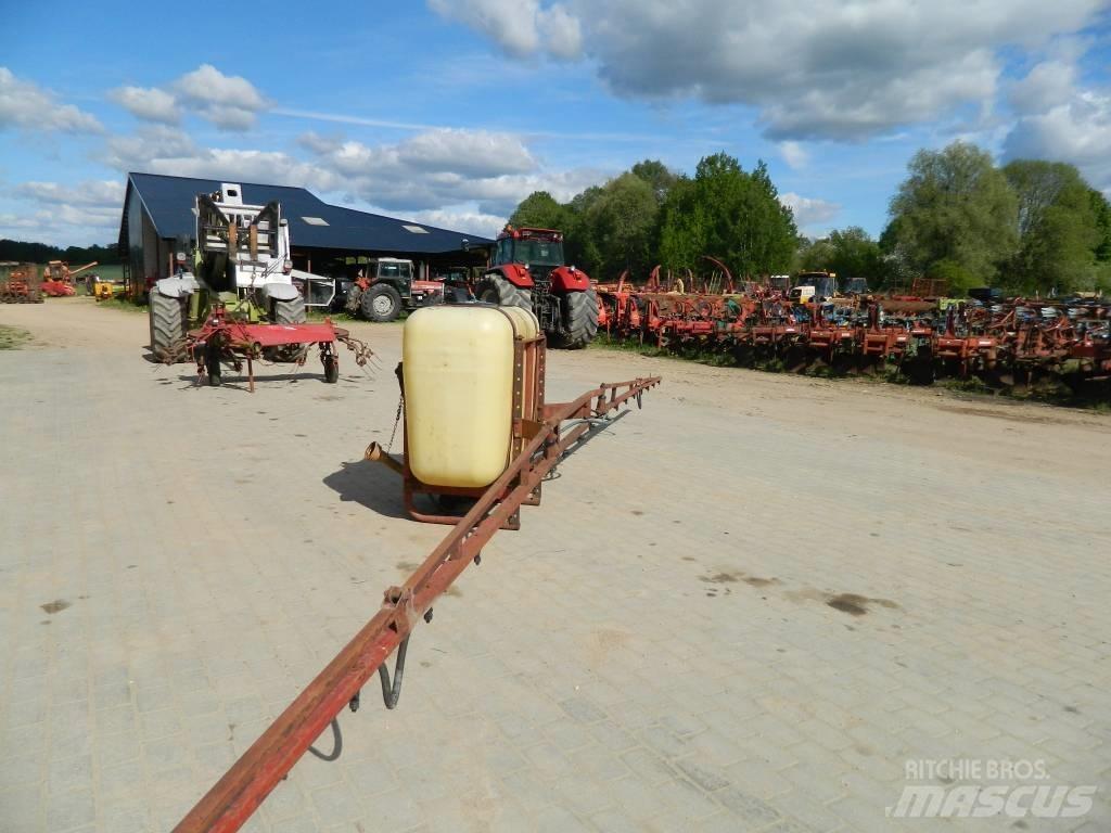 Hardi 10 Pulverizadores montados