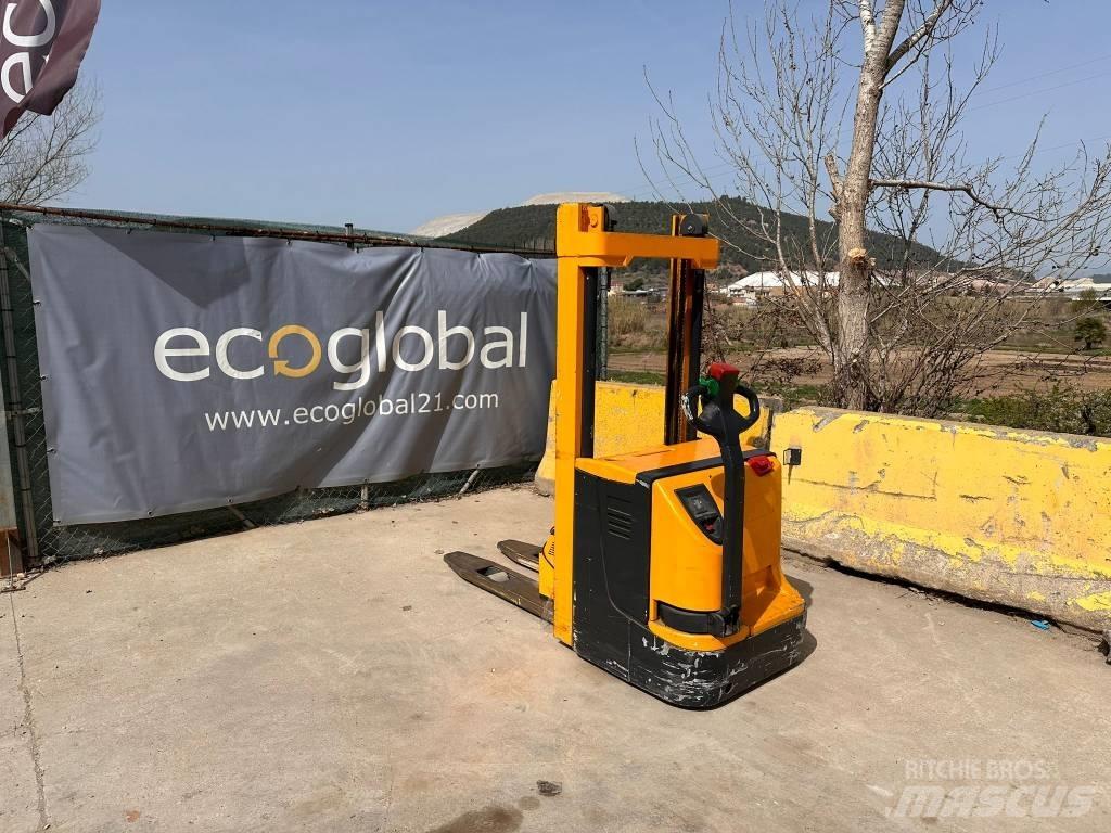 Jungheinrich EJC 14 Empilhador para operador externo