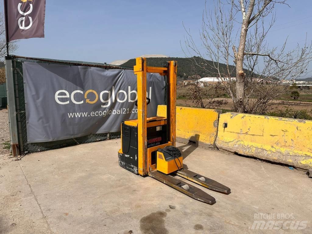 Jungheinrich EJC 14 Empilhador para operador externo