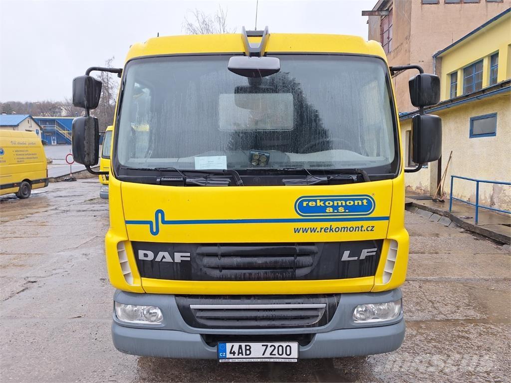 DAF FA LF 45.180 Camiões de chassis e cabine
