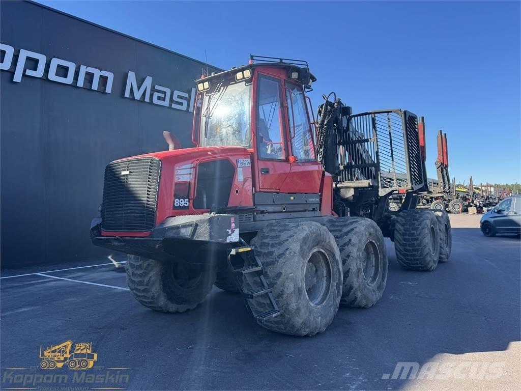 Komatsu 895 Forwarders florestais