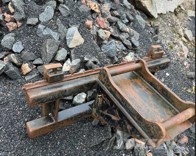 CAT 308 E 2 CR Escavadoras de rastos