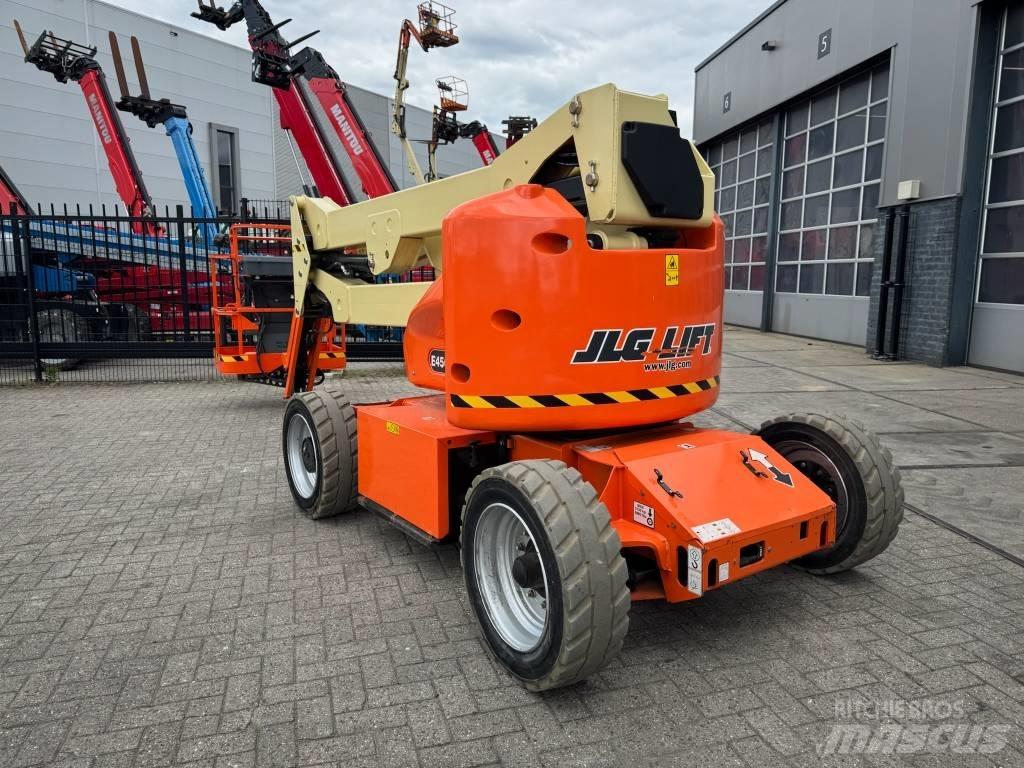 JLG E 450 AJ Elevadores braços articulados