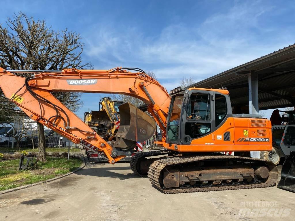 Doosan DX 180 LC-3 Escavadoras de rastos