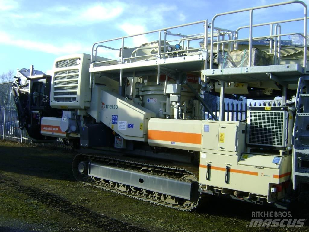 Metso LT 300 HP Britadores móveis