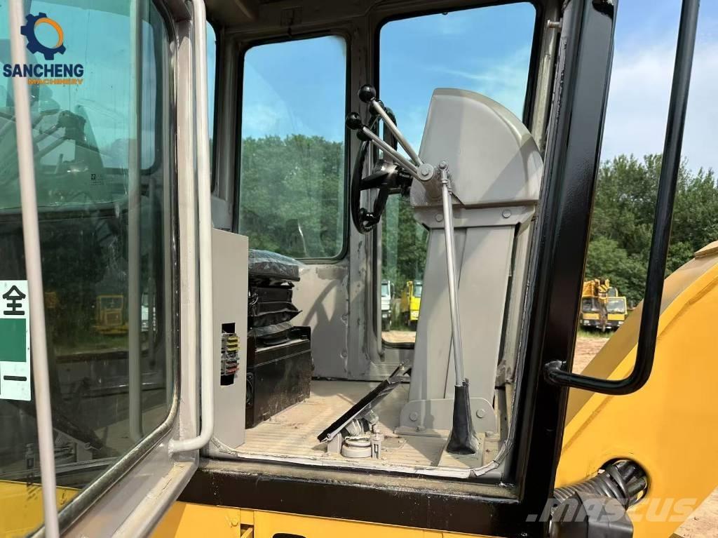 CAT 140K Motoniveladoras