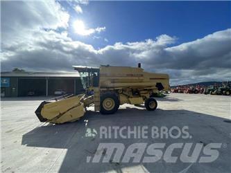 New Holland TX 34 Ceifeiras debulhadoras