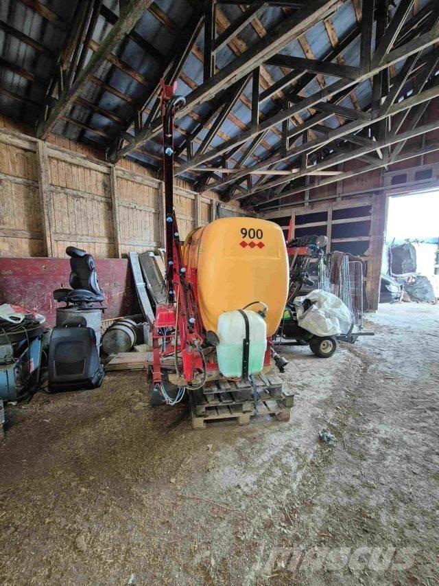 Junkkari 900L Pulverizadores rebocados