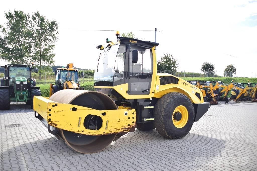 Bomag BW 213 DH Cilindros Compactadores monocilíndricos