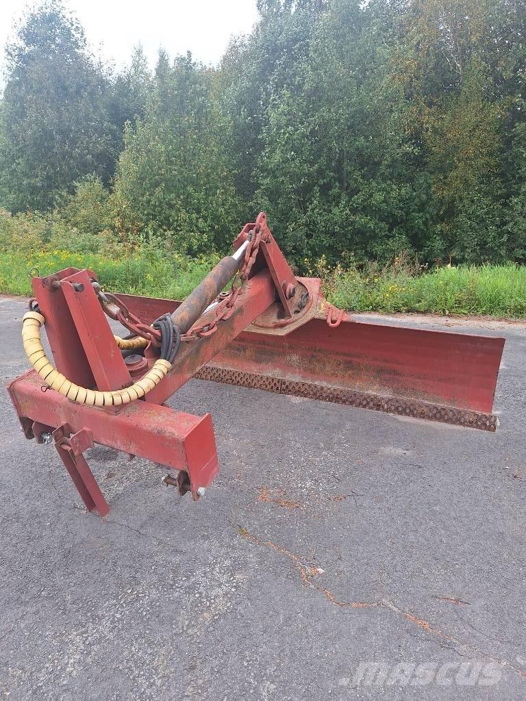 Vama 300 Niveladoras de arraste