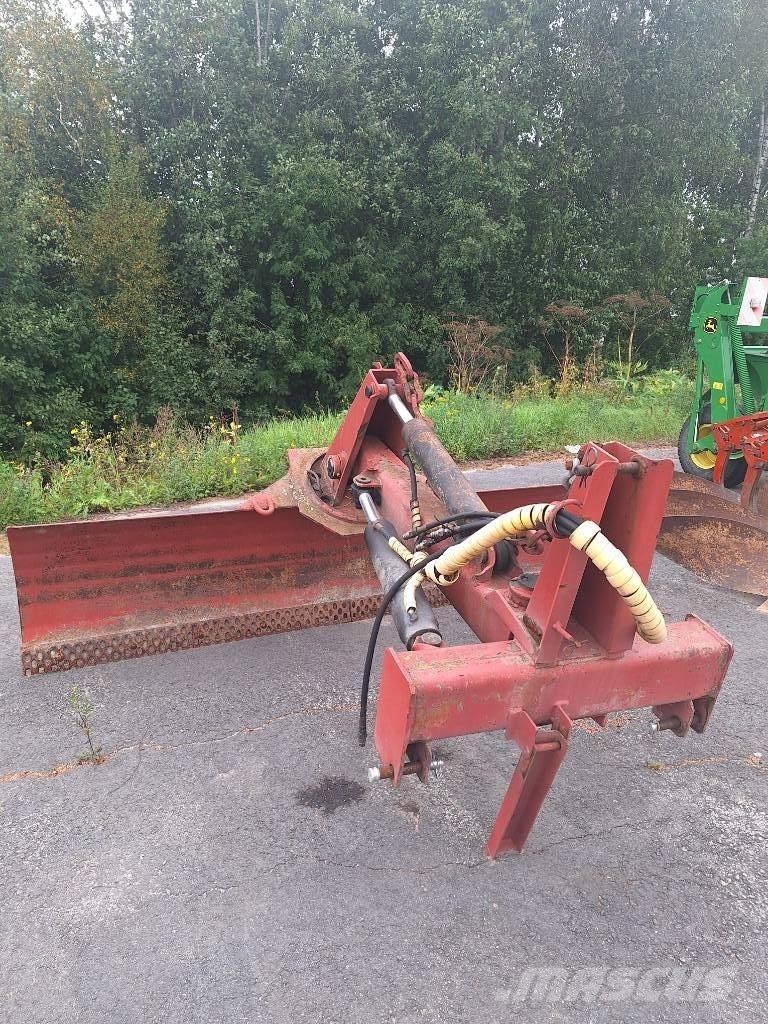 Vama 300 Niveladoras de arraste