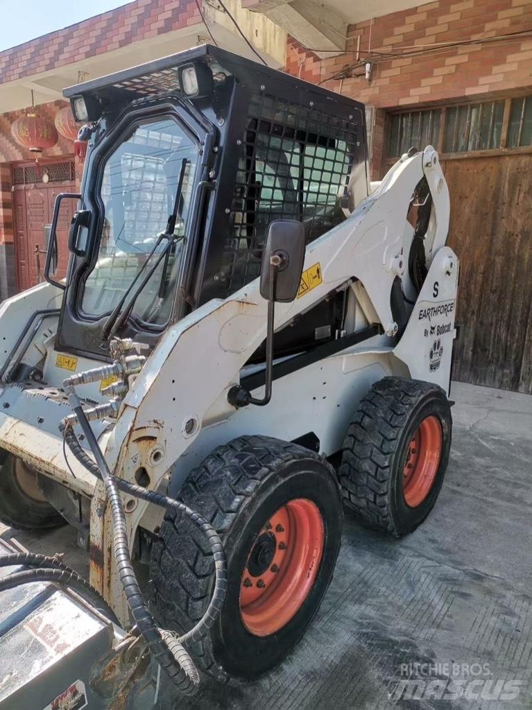 Bobcat S 18 Carregadoras de direcção deslizante