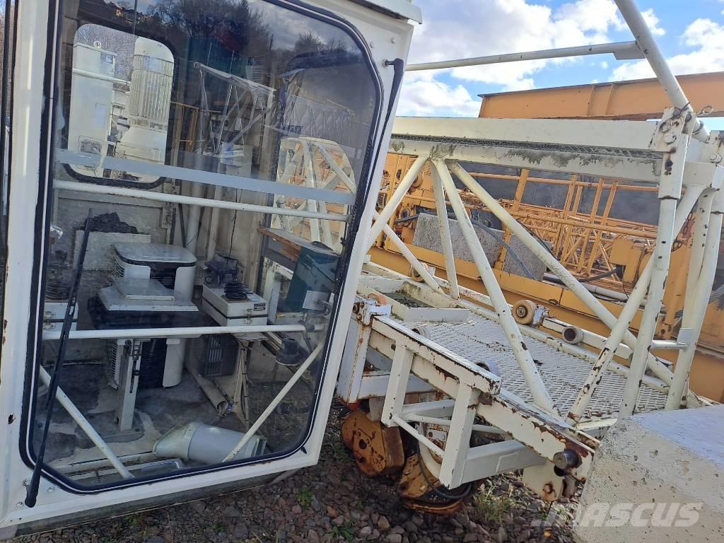 Liebherr 71 EC Gruas de construção