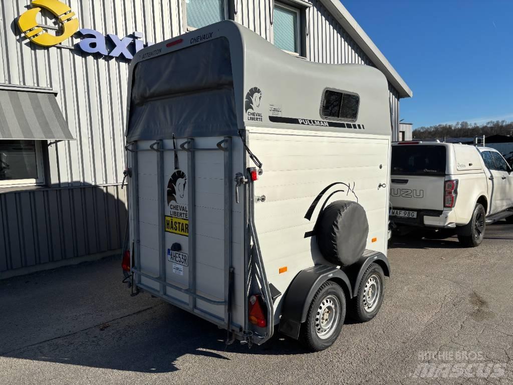 Cheval Liberté Gold Reboques Leves