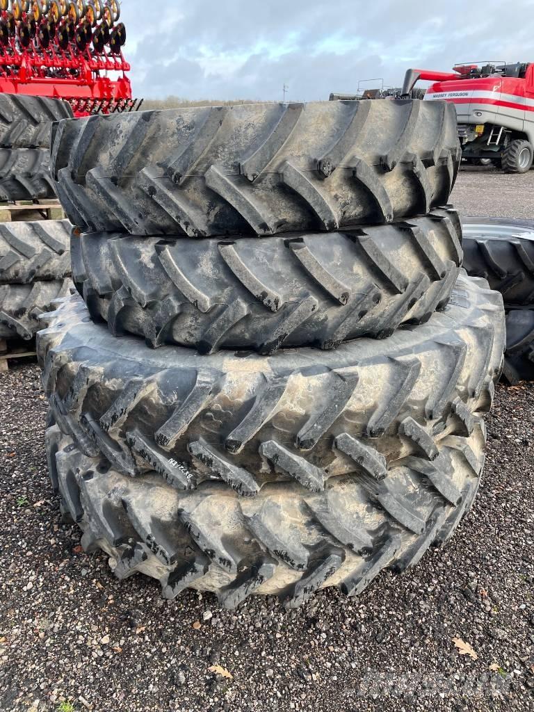 Mitas SET OF WHEELS Pneus Agrícolas