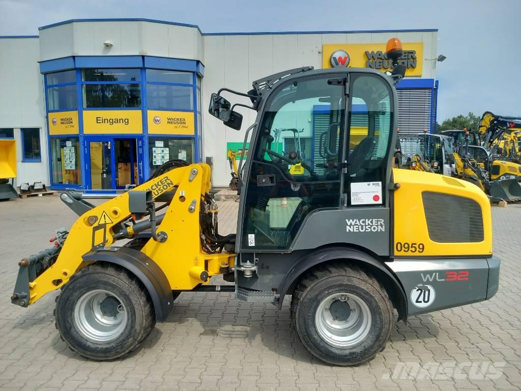 Wacker Neuson WL32 Pás carregadoras de rodas