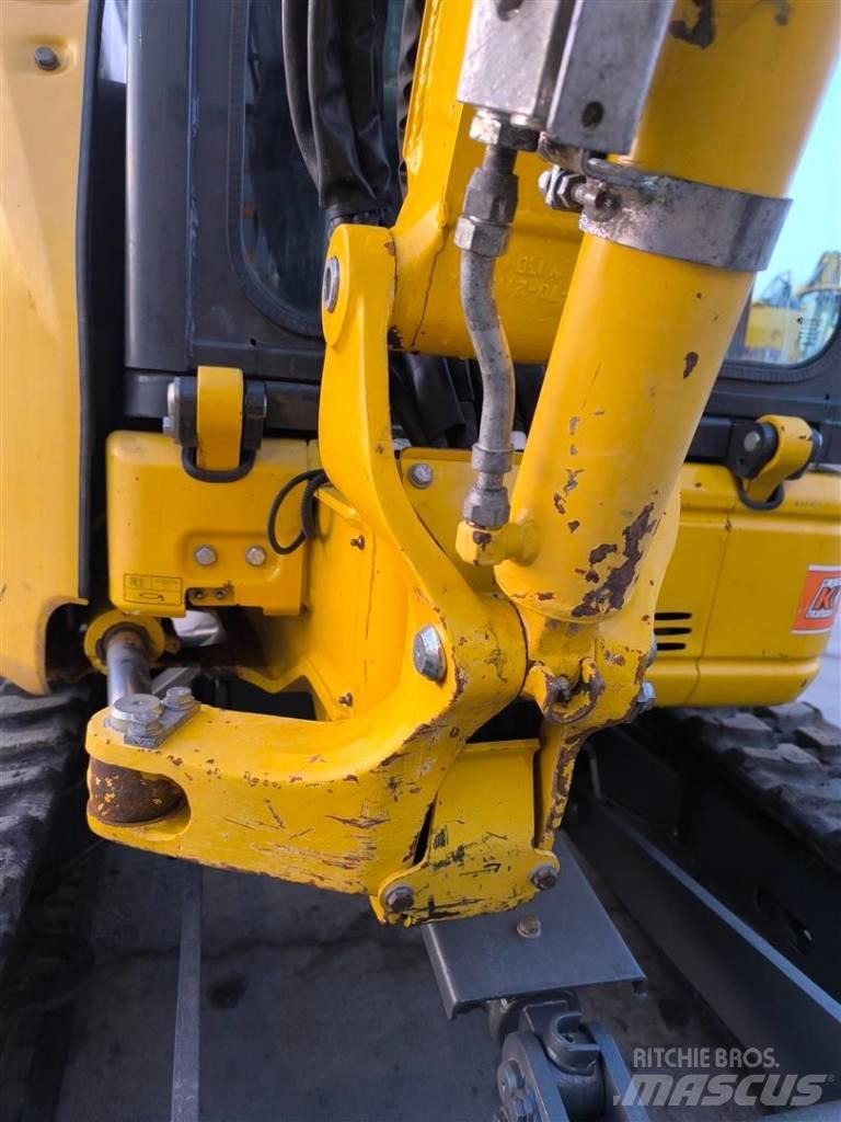 Komatsu PC 26 MR-5 Mini Escavadoras <7t