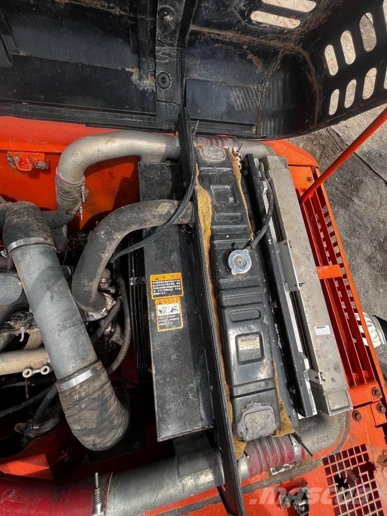 Doosan DH 225 LC-7 Escavadoras de rastos