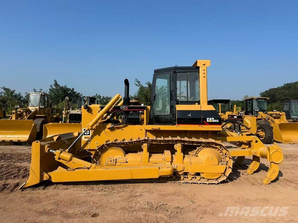 CAT D6G Dozers - Tratores rastos