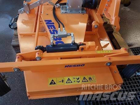  Nesbro RK-1800 M Espaços verdes - Outros
