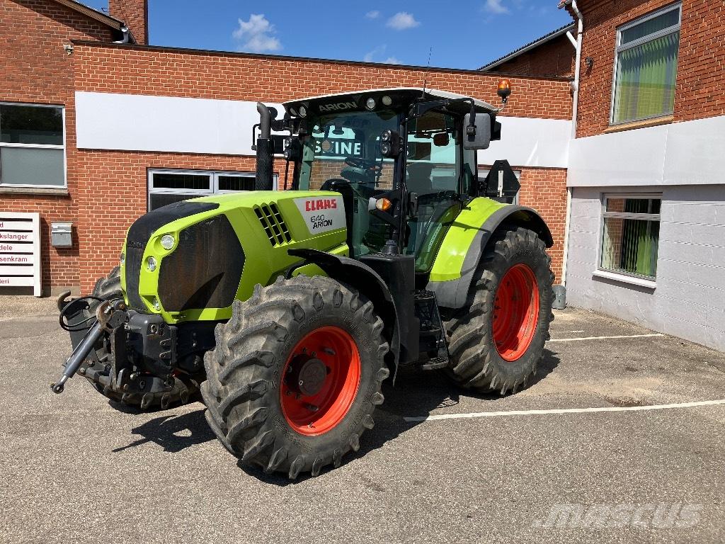 CLAAS Arion 640 CIS+ Tratores Agrícolas usados
