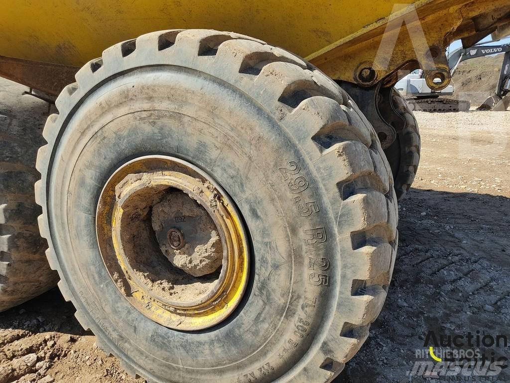 Komatsu HM400 Camiões articulados