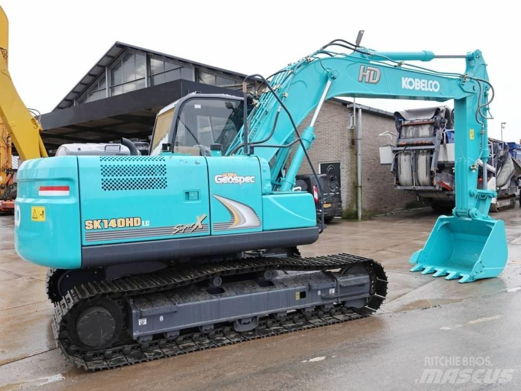 Kobelco SK 140 Escavadoras de rastos