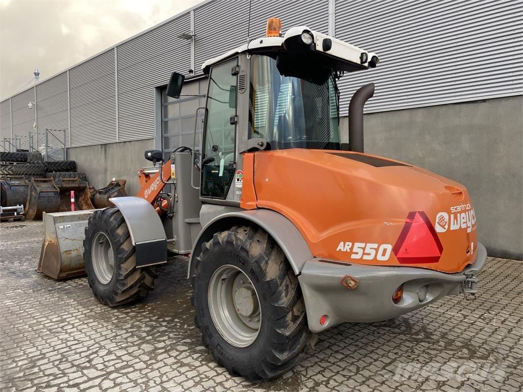 Weycor AR550 HS Carregadora multifunções