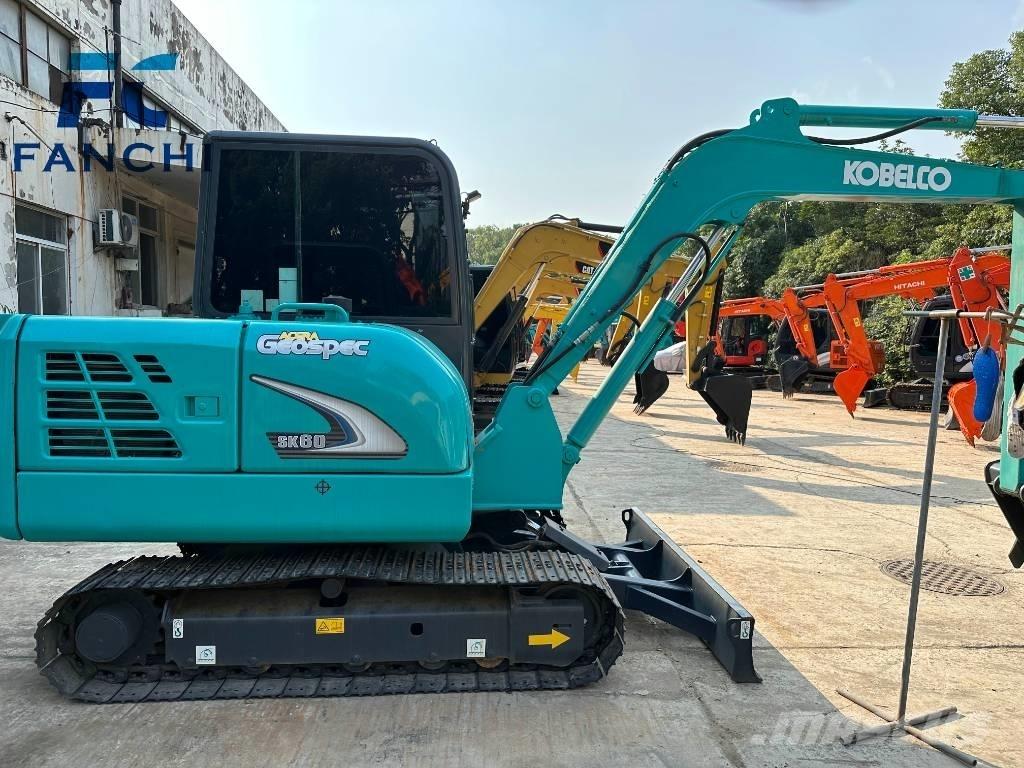 Kobelco SK60-8 Escavadoras de rastos