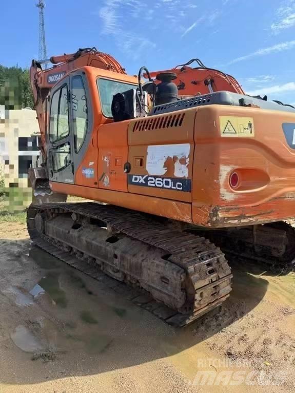 Doosan DX 260LC Escavadoras de rastos