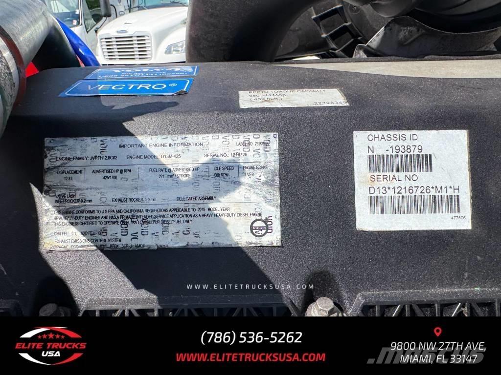 Volvo Commercial VNL Tractores (camiões)