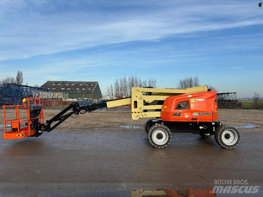 JLG EC 520 AJ Elevadores braços articulados