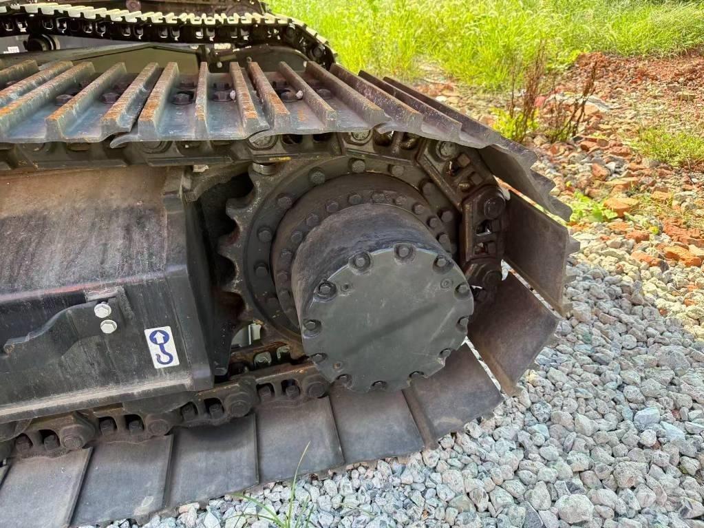 Hitachi ZX 210 Escavadoras de rastos