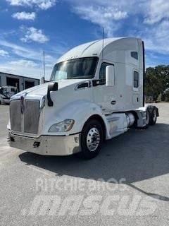 Kenworth T680 Tractores (camiões)