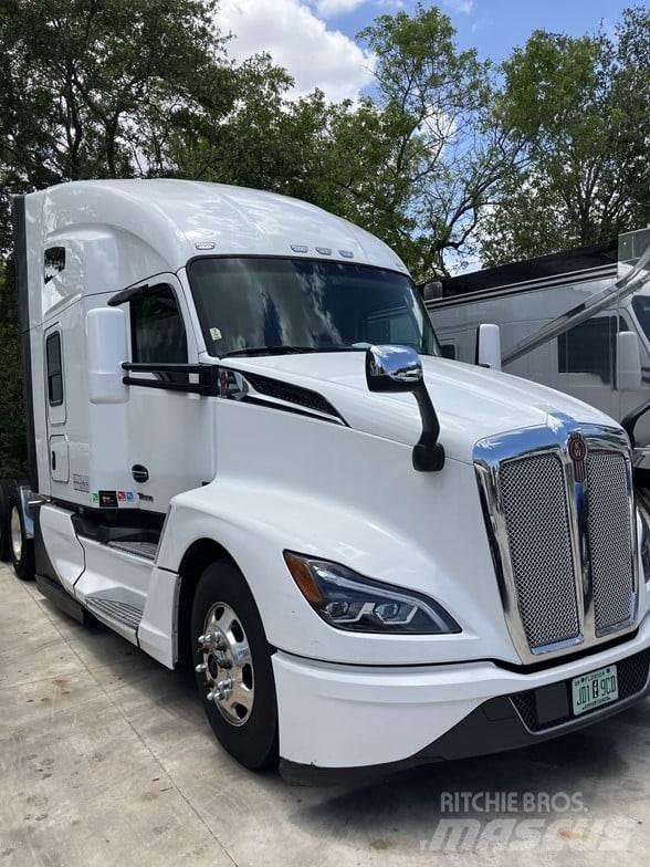 Kenworth T680 Tractores (camiões)