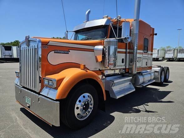 Kenworth W900 Tractores (camiões)