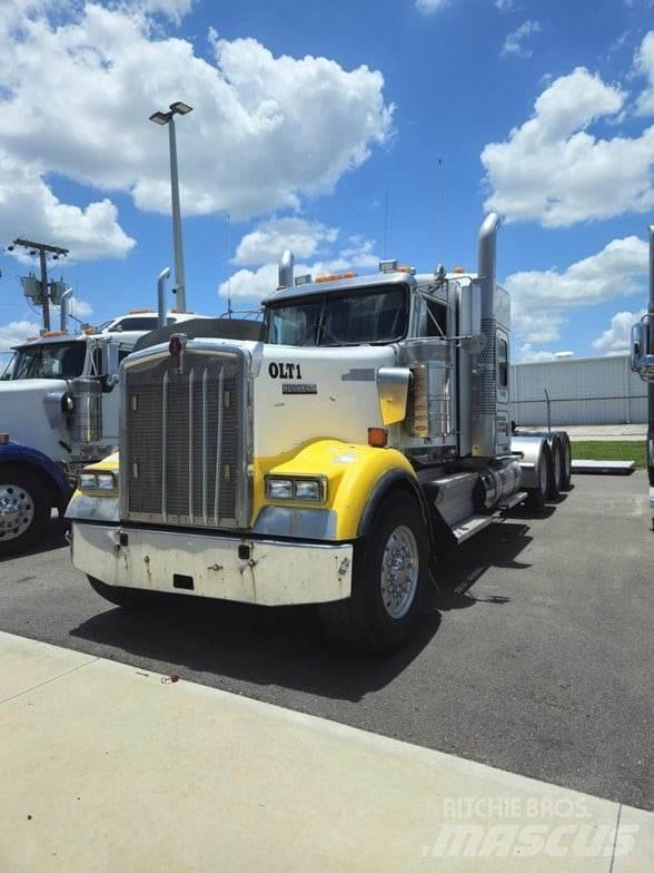 Kenworth W900 Tractores (camiões)