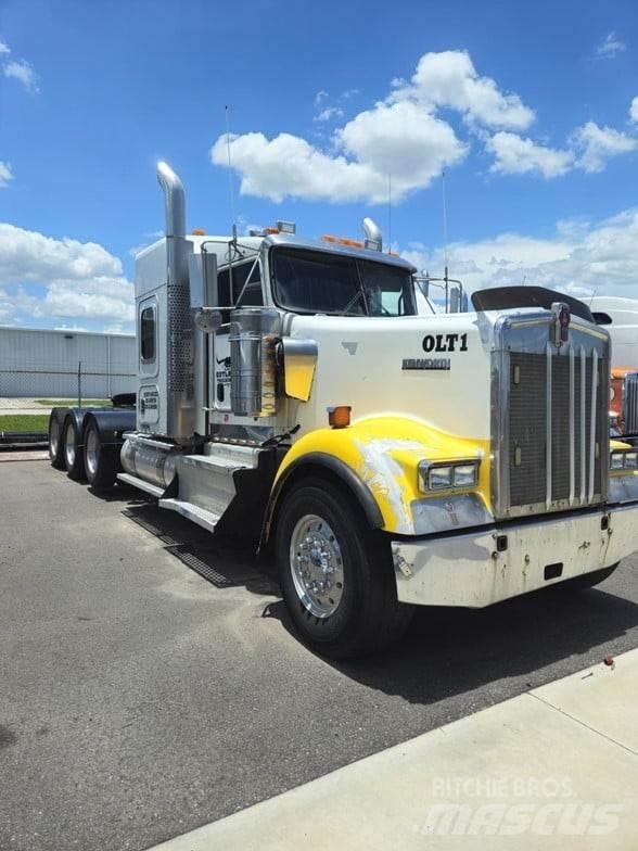 Kenworth W900 Tractores (camiões)