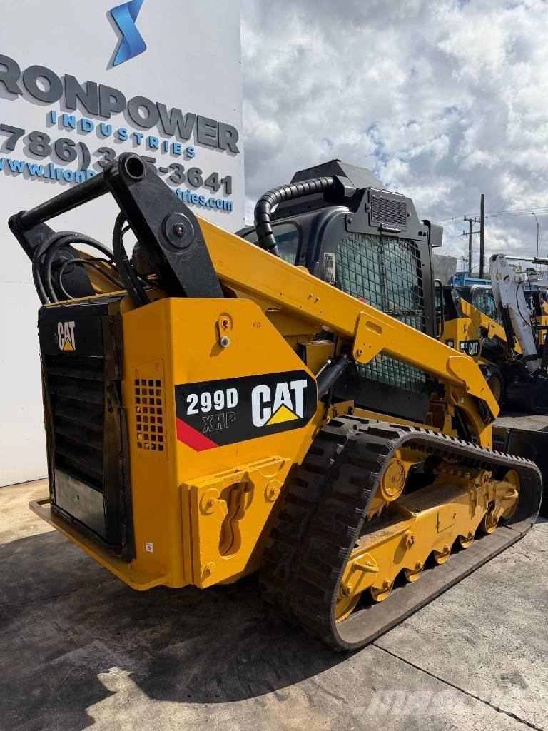 CAT 299 D XHP Carregadoras de direcção deslizante