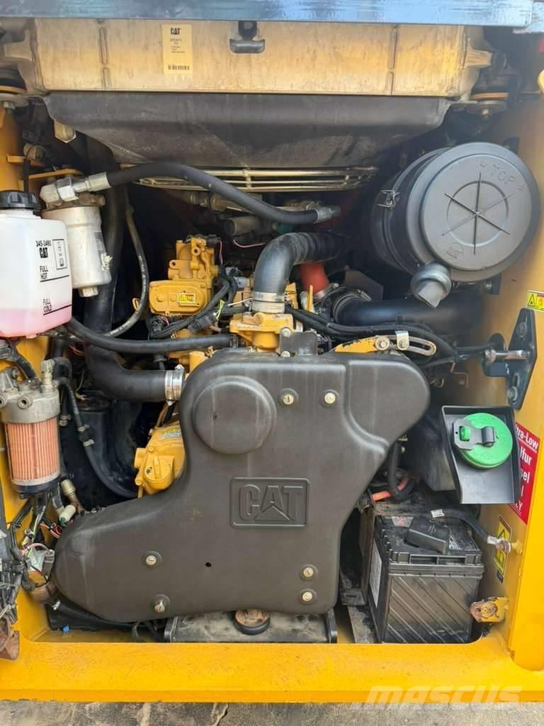 CAT 299 D XHP Carregadoras de direcção deslizante