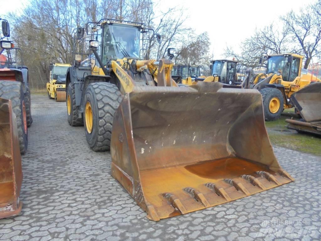Komatsu WA 470-8 Pás carregadoras de rodas