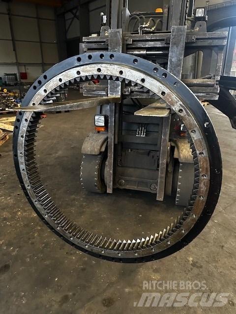 CAT M 316 BEARING Chassis e suspensões