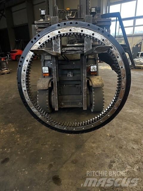 CAT M 316 BEARING Chassis e suspensões