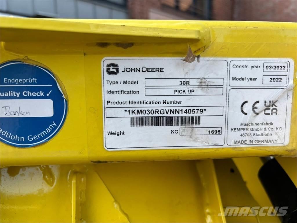 John Deere 30R Acessórios máquinas feno e forragem
